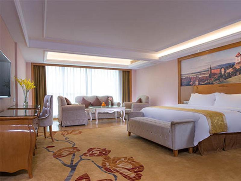 Vienna Hotel Guangzhou Baiyun Dongping Middle Road Extérieur photo