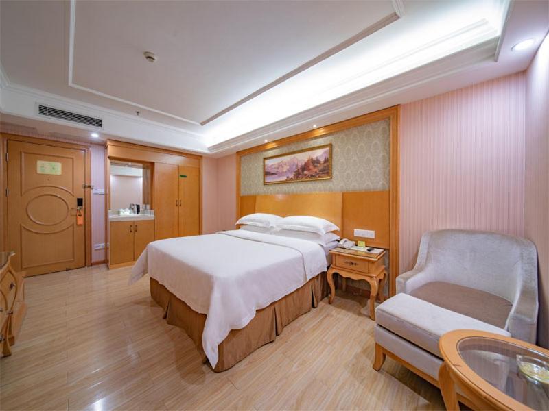 Vienna Hotel Guangzhou Baiyun Dongping Middle Road Extérieur photo