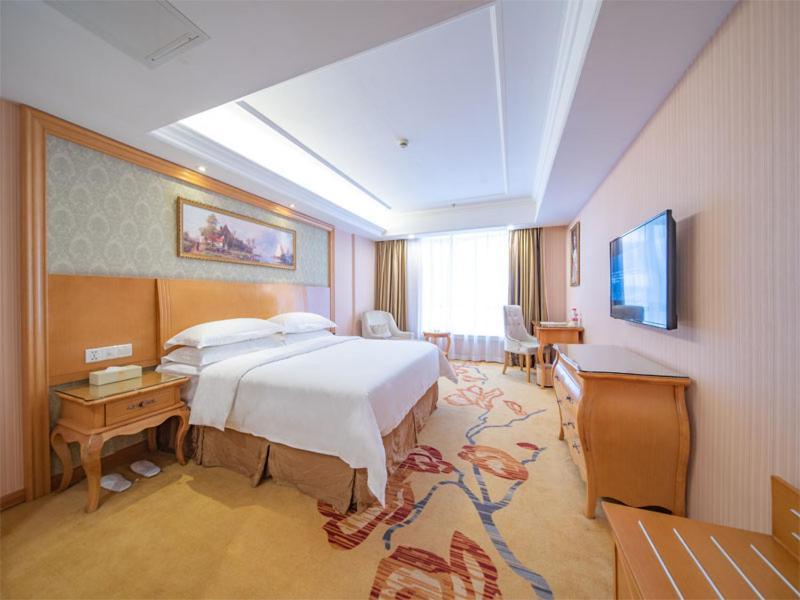 Vienna Hotel Guangzhou Baiyun Dongping Middle Road Extérieur photo