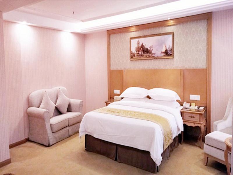 Vienna Hotel Guangzhou Baiyun Dongping Middle Road Extérieur photo