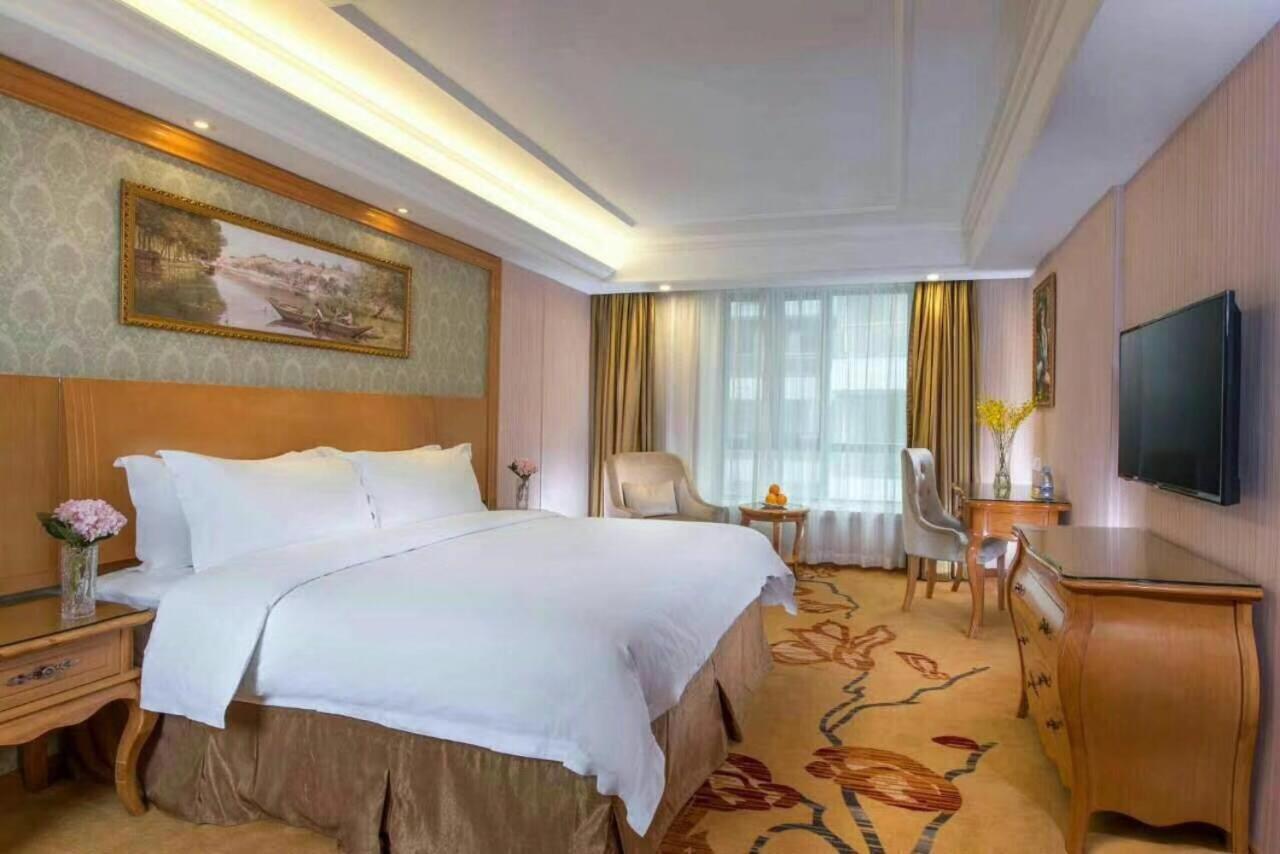 Vienna Hotel Guangzhou Baiyun Dongping Middle Road Extérieur photo