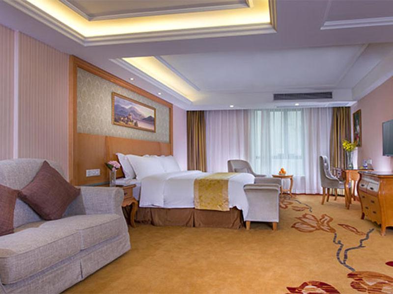 Vienna Hotel Guangzhou Baiyun Dongping Middle Road Extérieur photo